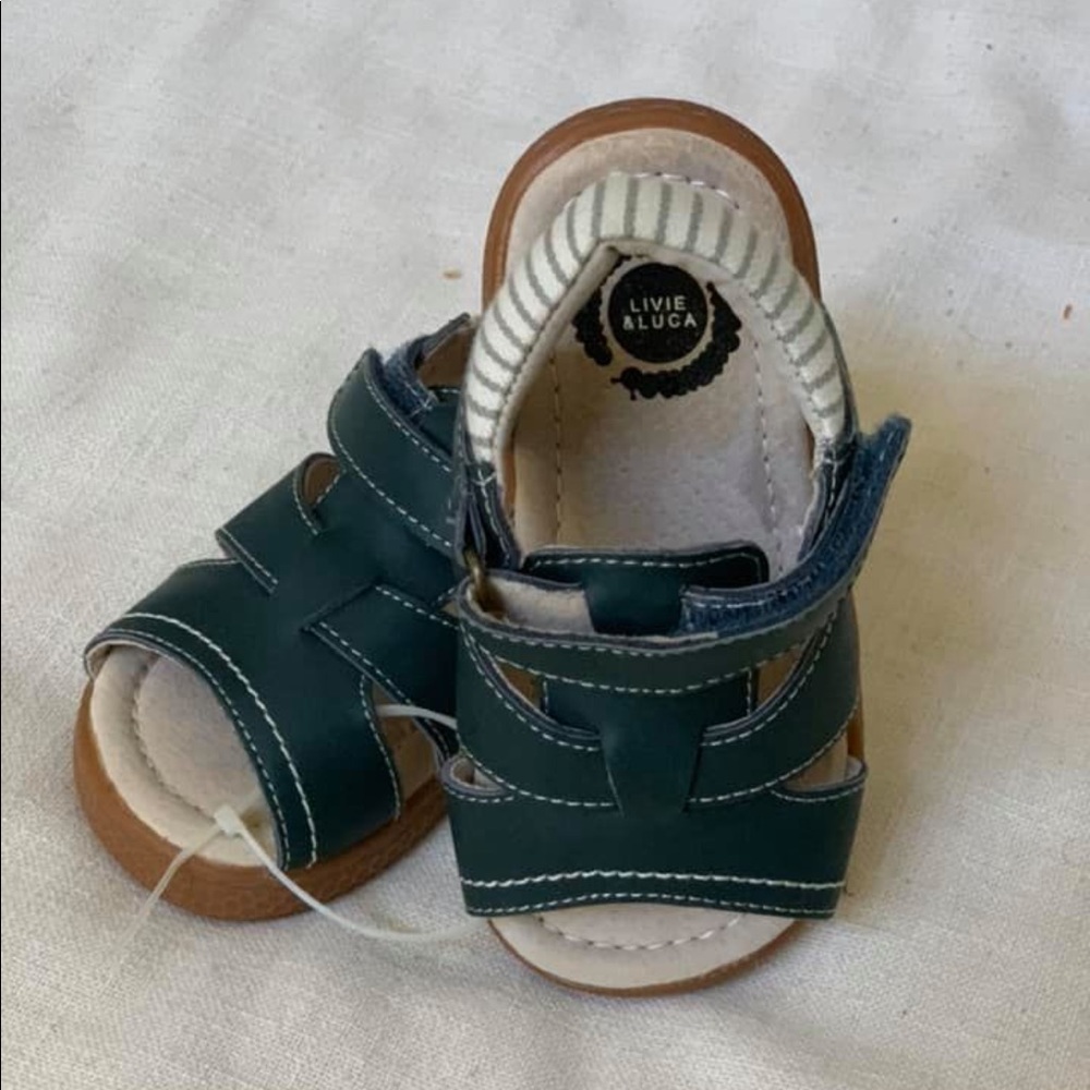 Livie & Luca sz 7 new sandals navy summer shoes